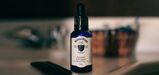 beard oil bottle - when to use beard oil